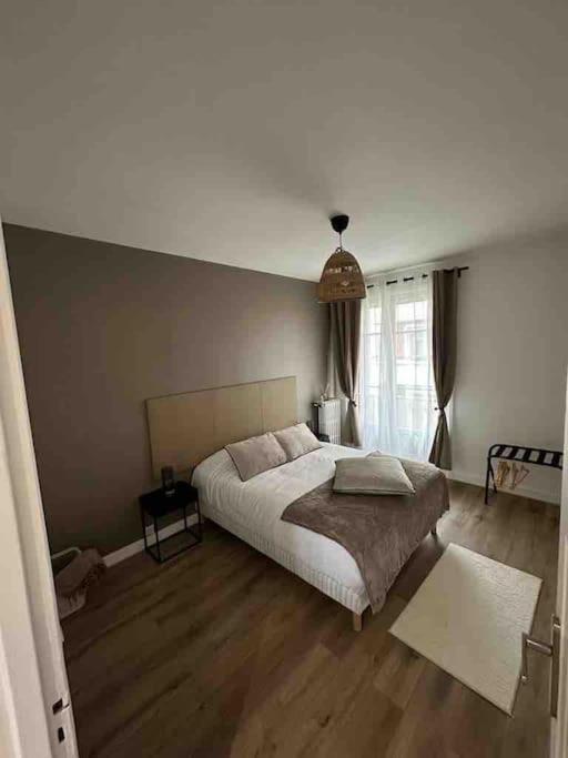 Apartamento Le Saint-Mande Elegant Et Pratique, Metro 1 A Deux Pas Exterior foto