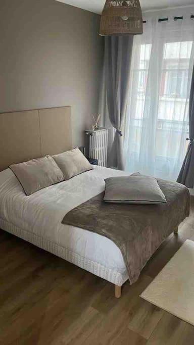 Apartamento Le Saint-Mande Elegant Et Pratique, Metro 1 A Deux Pas Exterior foto